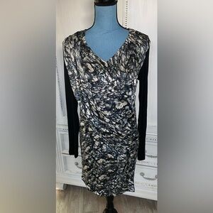 Nicole Miller Artelier Dress Size 6 100% Silk Sash On the Front in EUC
